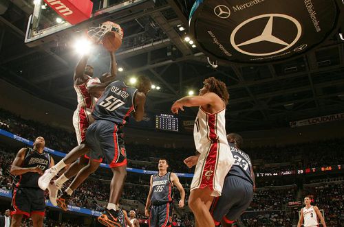  NBA每日之星争夺激烈，特雷-杨力压群雄荣膺最佳